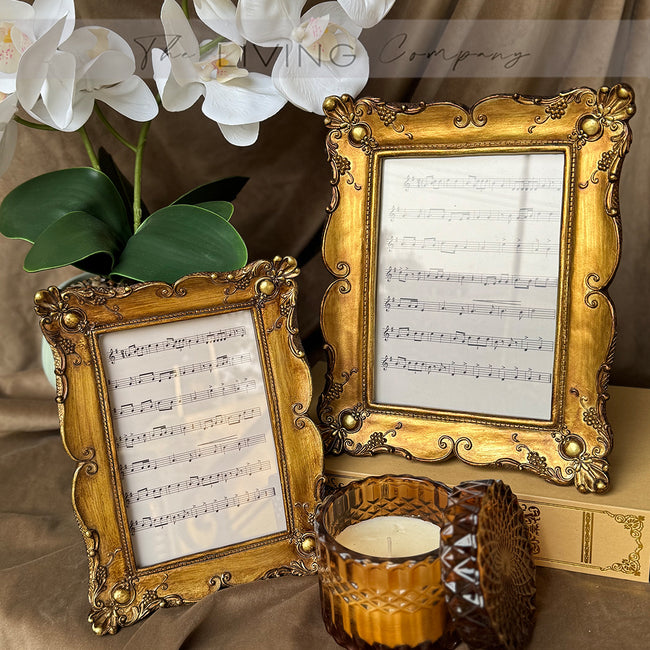 New Aurora Dot Photo Frames